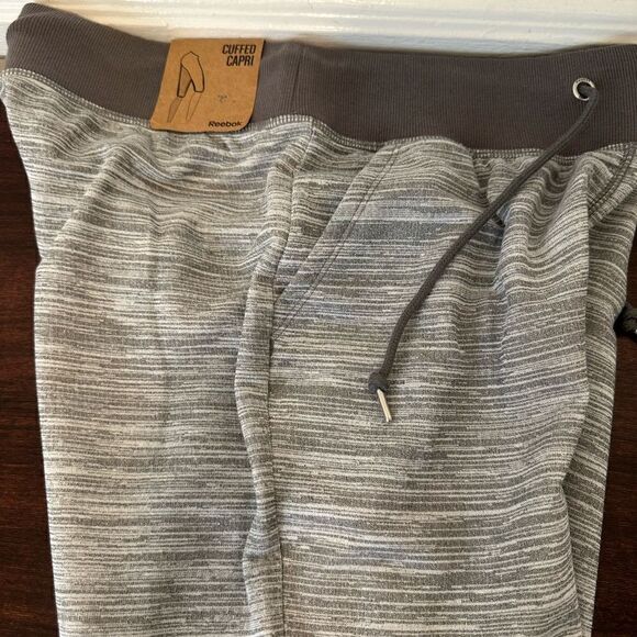 Reebok NWT cuffed Capri joggers size S/CH, - Picture 7 of 7